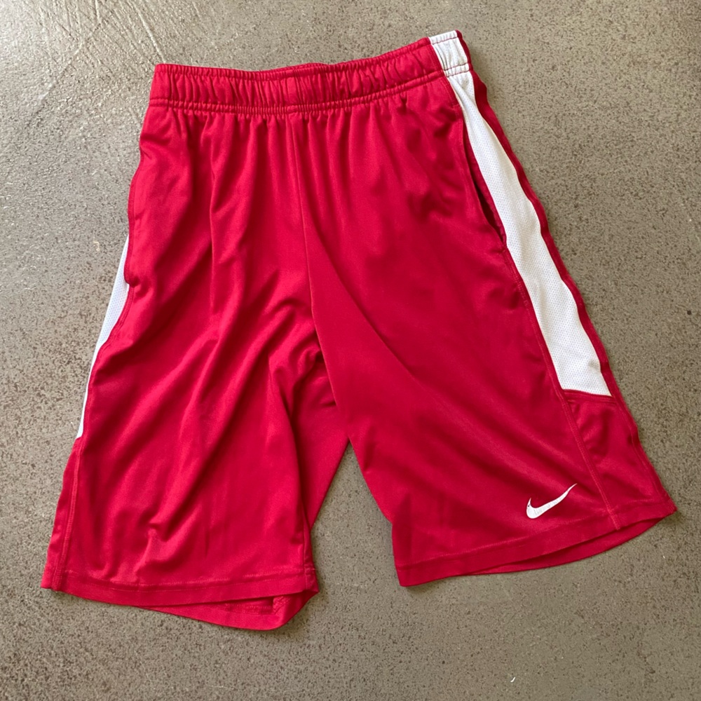 Nike dri-fit shorts. Boys medium.